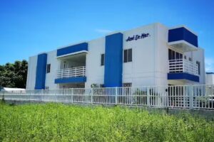 Edificio Turistico Azul De Mar