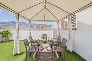 EDIFICIO VILLA LAURA 🛏️