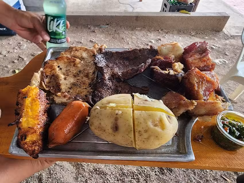 El Campestre Pasad&iacute;as Restaurante y Bar