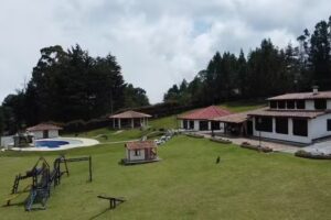 &ldquo;El Ed&eacute;n&rdquo; Hostal luxury