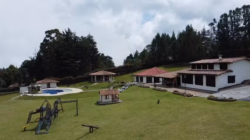 &ldquo;El Ed&eacute;n&rdquo; Hostal luxury