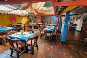 El EKEKO ( RESTAURANTE-HOSTAL)