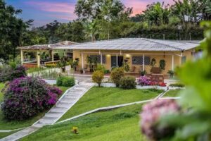 El Encanto agradable casa con piscina