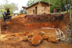 El Paraiso &ndash; La Buitrera