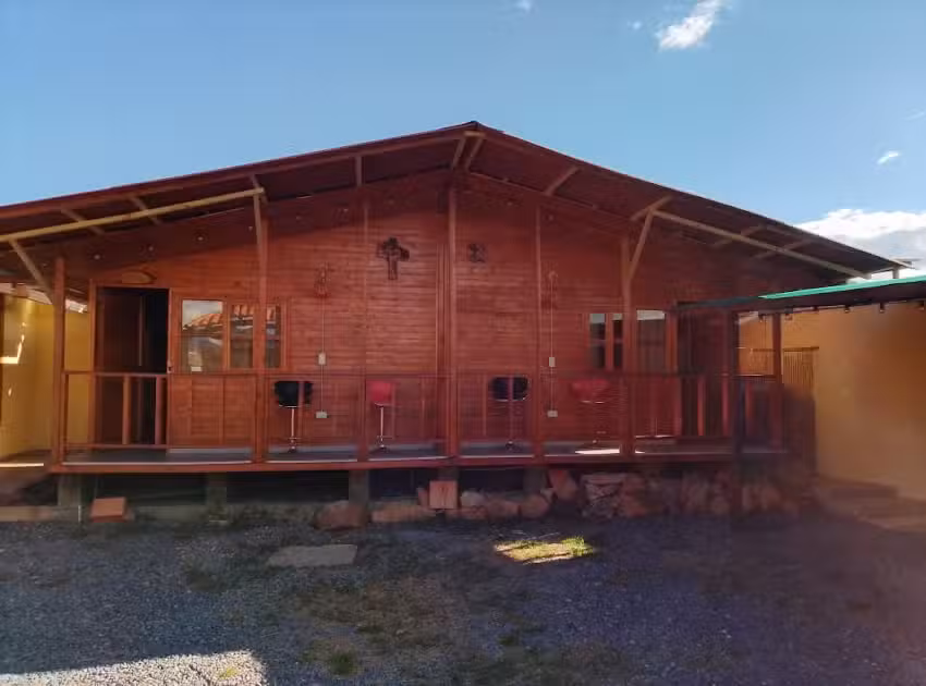 EL REFR&Aacute;N Caba&ntilde;as