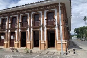 El Regidor hotel y restaurante