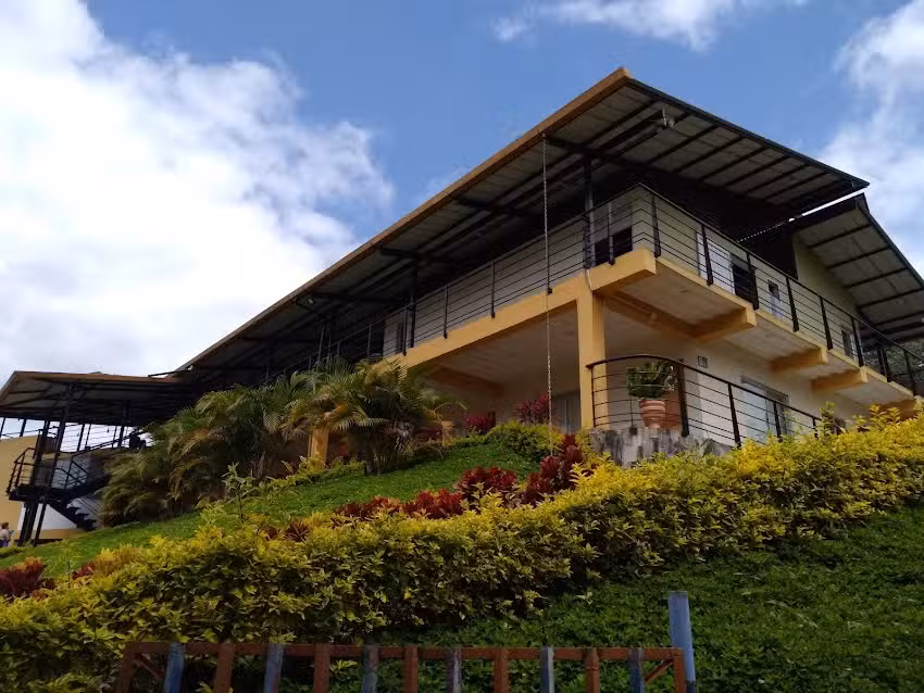 El Tambo Eco Hotel