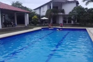 .EL TREBOL . Hotel , Bar , Estanquillo Cigarreria y Discoteca.