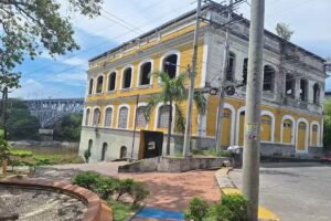 Embarcadero Girardot