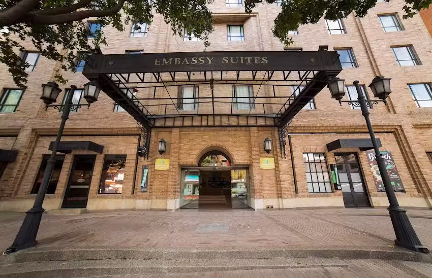 Embassy Suites by Hilton Bogot&aacute; &ndash; Rosales