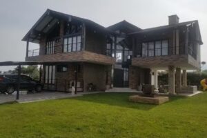 Emblema Finca Boutique