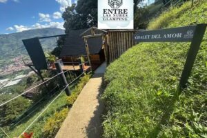 Entre las nubes glamping