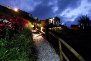 Entrecolinas Caba&ntilde;as