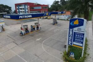 Estaci&oacute;n De Servicio Petromil