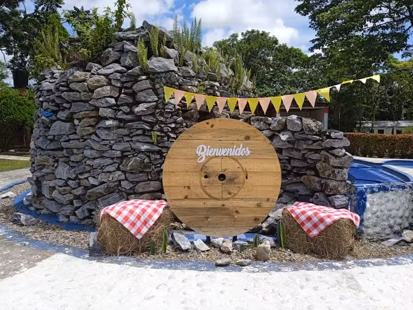 ESTADERO RANCHO LA TEXANA