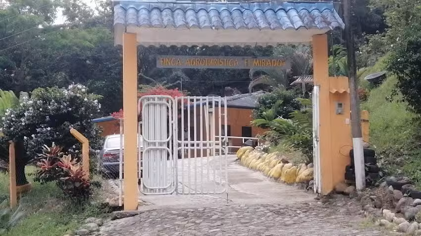 FINCA AGROTURISTICA EL MIRADOR