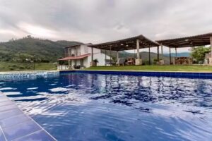 FINCA ALTOS DE GOLONDRINAS