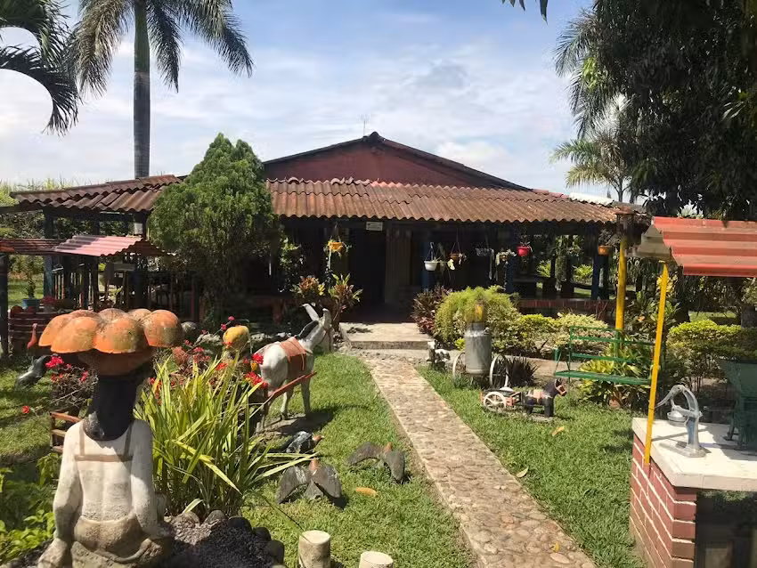 Finca Aura o Las Violetas