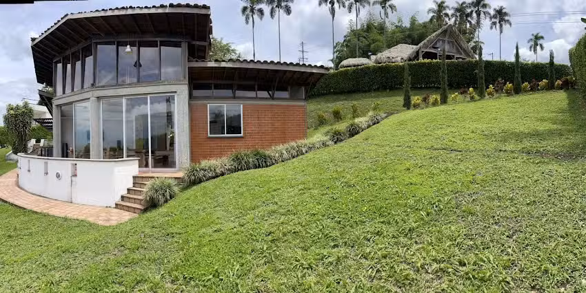 Finca Campo Alegre Mirador del Tapao