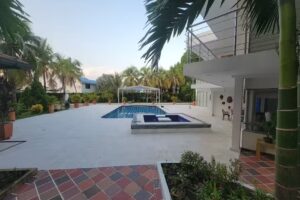 Finca de Descanso Villa Flora Carmen de Apicala