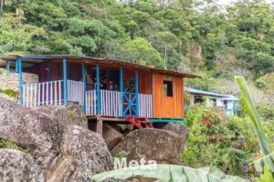 Finca eco tur&iacute;stica cascada de azufre