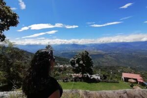 Finca Ecoturistica Mirador de SAntonio / Tibacuy