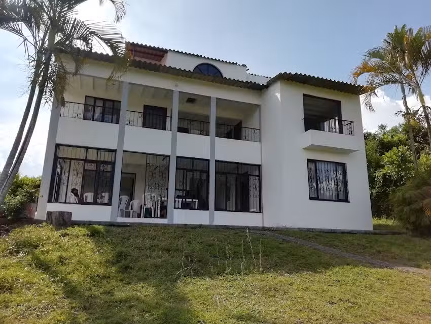 Finca El Bomb&oacute;n