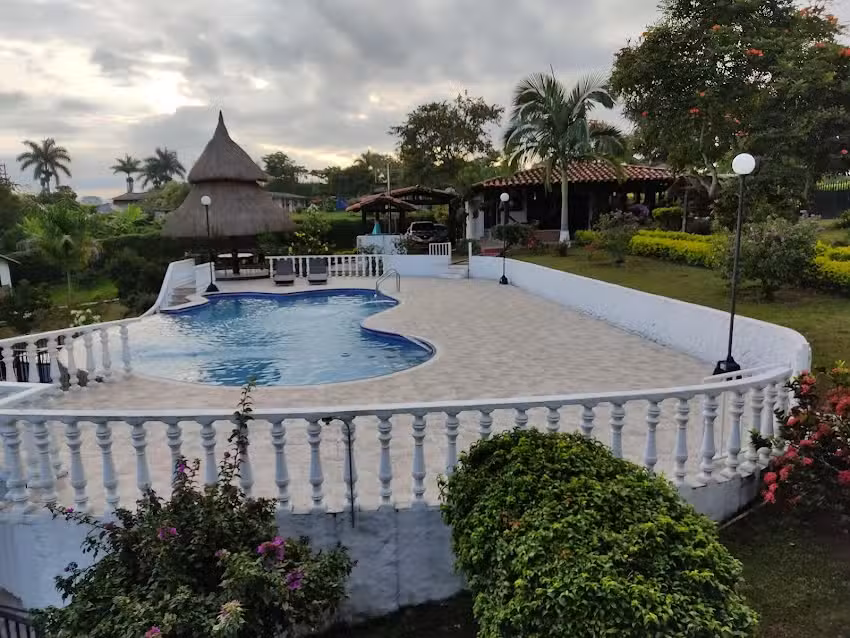 FINCA HOTEL AZABACHE