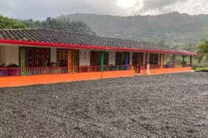 Finca hotel Carboneral