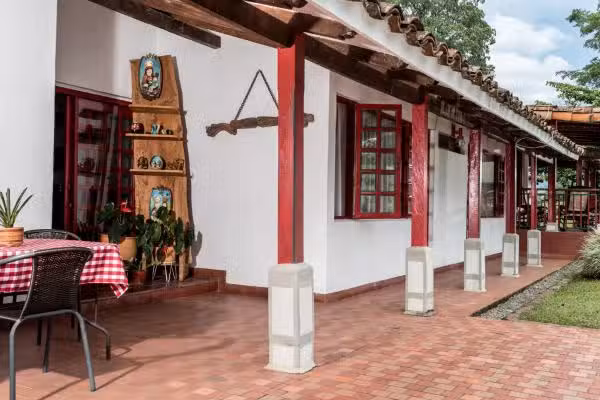 Finca Hotel El Rosario