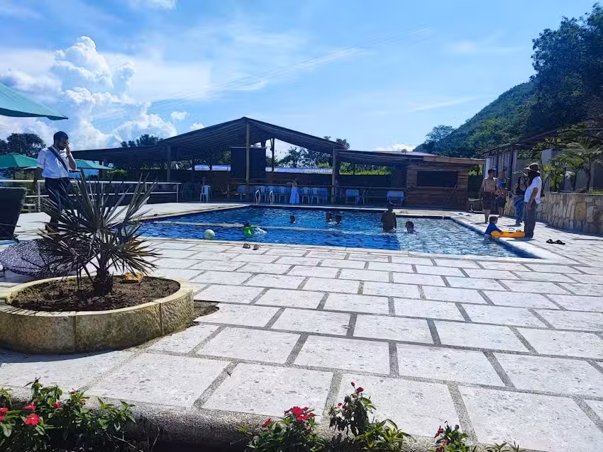 Finca la Pir&aacute;mide