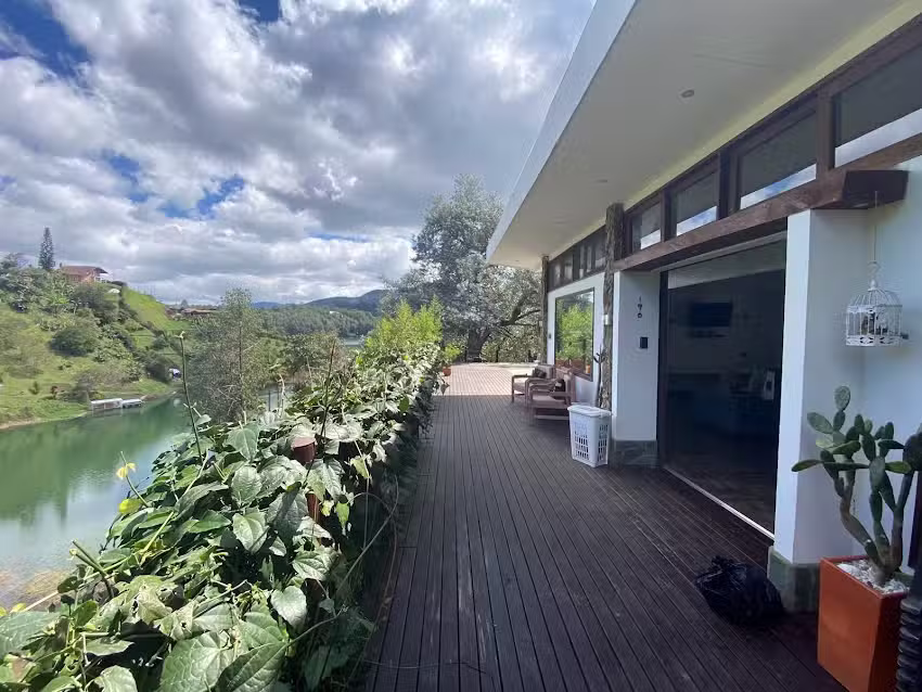 Finca La Riviera, Guatape &ndash; El Pe&ntilde;ol.