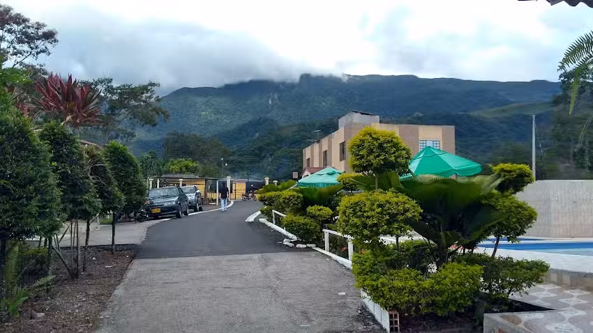 Finca Llano Hotel Prado