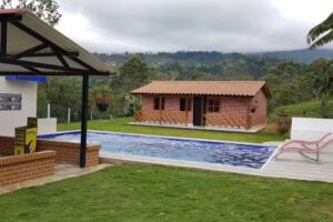 FINCA LOMA LINDA pacho Cundinamarca