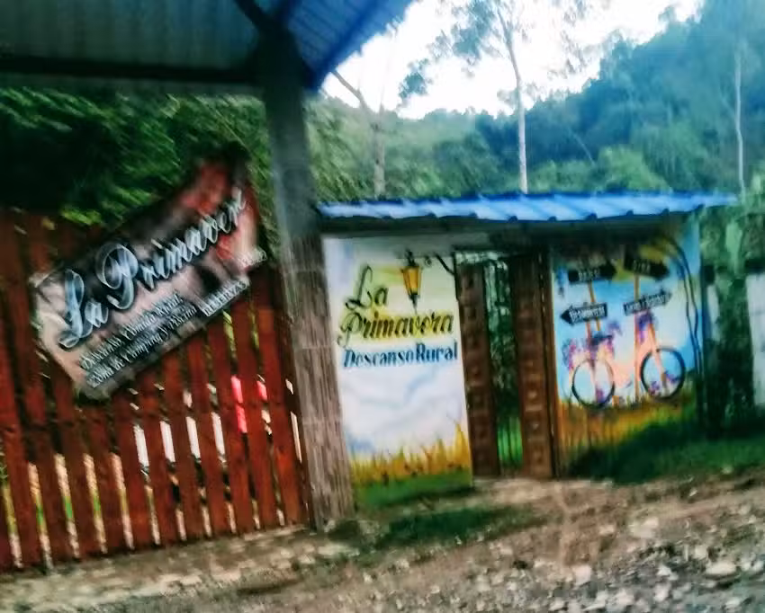 Finca Recreativa La Primavera &ndash; Estaci&oacute;n El Barcino