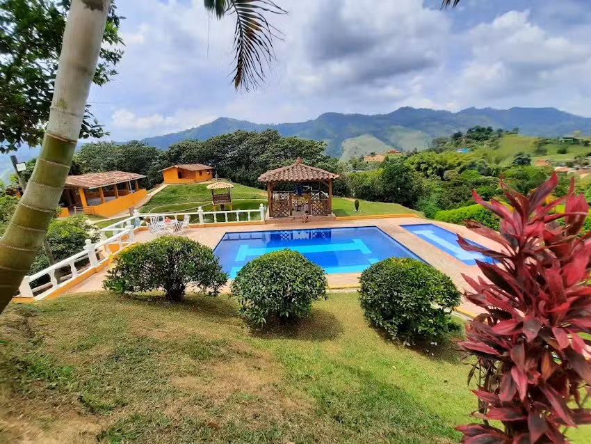 Finca Rinc&oacute;n del Lago en Amaga