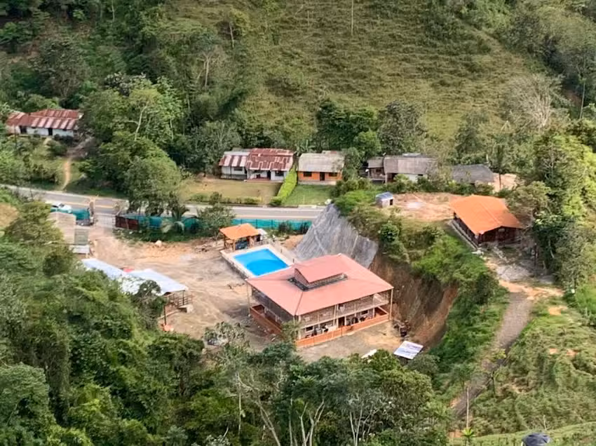 Finca Tem&aacute;tica Los Pinos Hospedaje Villa Luciana
