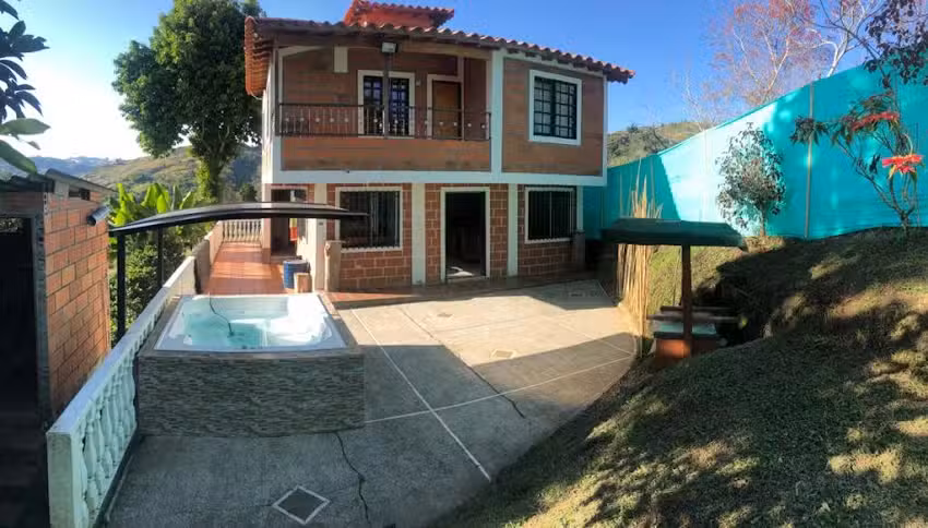 Finca Vacacional La Esmeralda