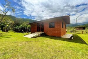 Finca villa Claro de Luna el Caney