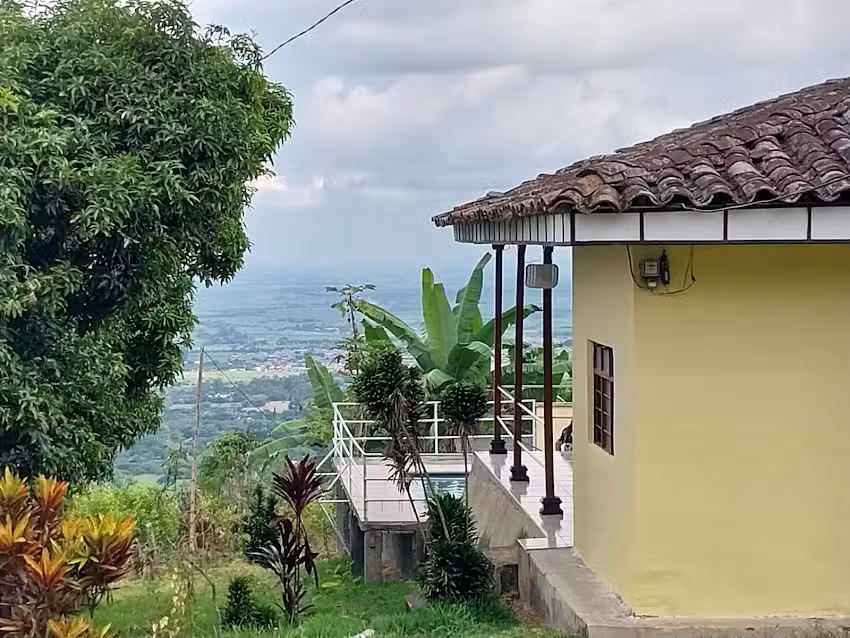 Finca Villa Esperanza, San Isidro, Pradera