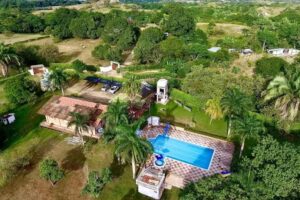 Finca Villa Heidy ( Carmen de Apicala )