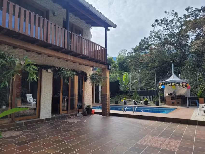 FINCA VILLA LUCIA VALLECITOS