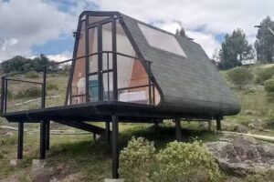 Golden Glamping Club