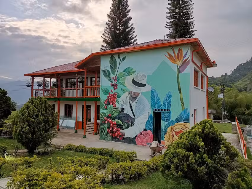 Granja Esteban Jaramillo