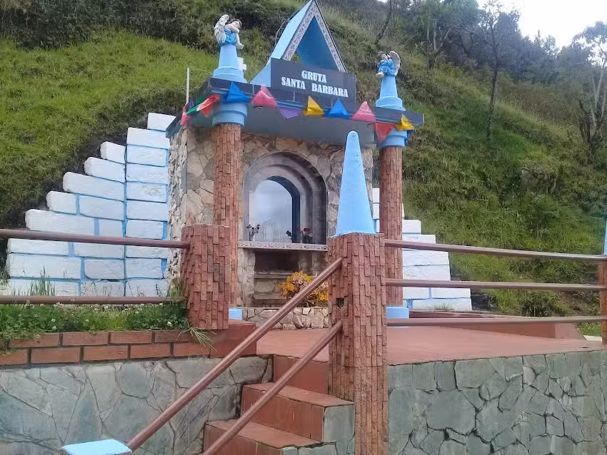 Gruta santa barbara
