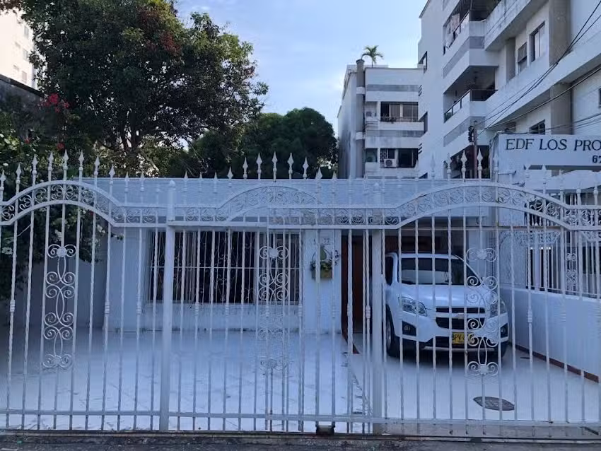 HABITACI&Oacute;NES INDEPENDIENTES