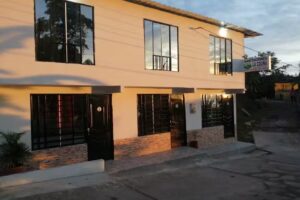 HABITACIONES LA COLINA