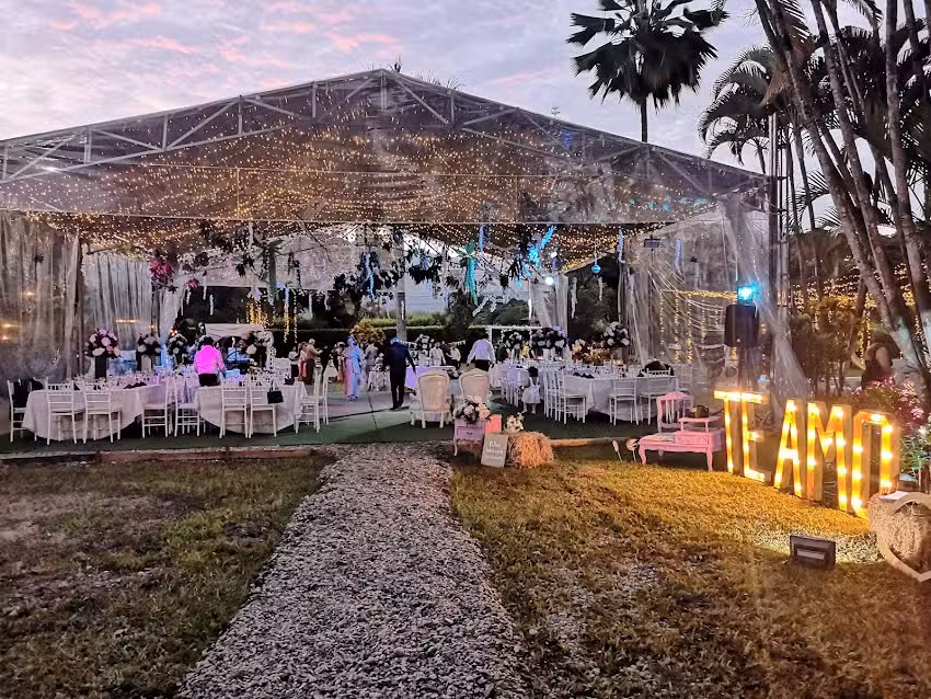 Hacienda El Paraiso del Ed&eacute;n