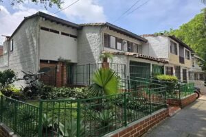 Hogar de paso Madre Maria San Luis, Medell&iacute;n