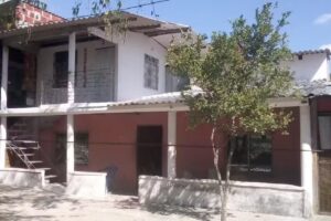 Hospedaje,12 colores JM